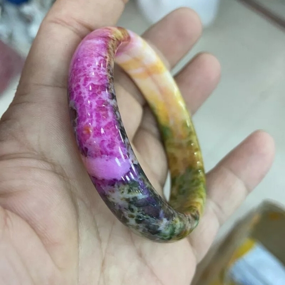 Natural Peacock Peach Blossom Jade Bracelet Bangle 56-64mm - Picture 2 of 5